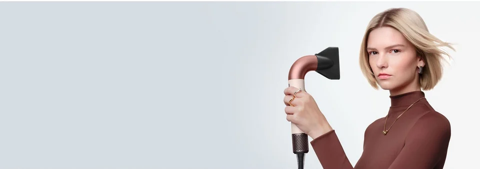 Использование фена Dyson Supersonic для укладки волос